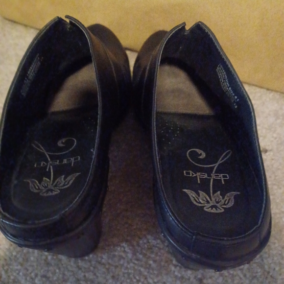 Dansko Healed Clogs size 41 - Picture 2 of 7